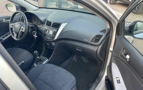 Hyundai Solaris II рестайлинг, 2014 год, 659 000 рублей, 13 фотография