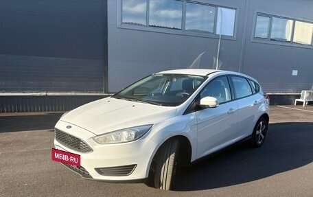 Ford Focus III, 2016 год, 900 000 рублей, 3 фотография