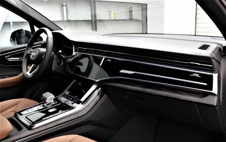 Audi Q7, 2024 год, 14 200 000 рублей, 11 фотография