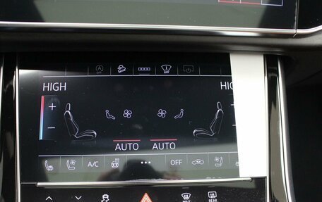 Audi Q7, 2024 год, 14 200 000 рублей, 38 фотография