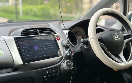 Honda Fit III, 2008 год, 850 000 рублей, 6 фотография