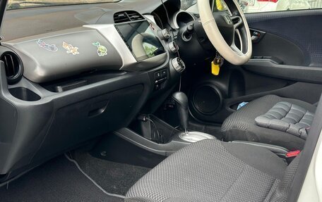 Honda Fit III, 2008 год, 850 000 рублей, 7 фотография