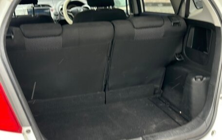 Honda Fit III, 2008 год, 850 000 рублей, 14 фотография
