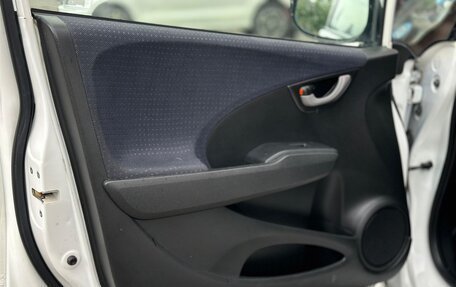 Honda Fit III, 2008 год, 850 000 рублей, 12 фотография