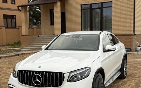 Mercedes-Benz GLC Coupe, 2017 год, 4 350 000 рублей, 2 фотография