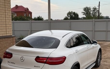 Mercedes-Benz GLC Coupe, 2017 год, 4 350 000 рублей, 6 фотография