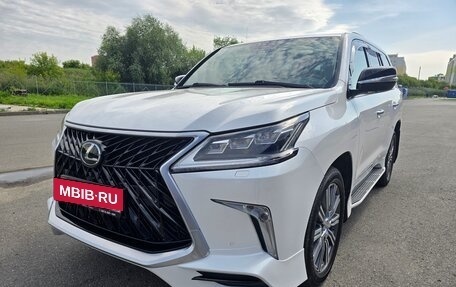 Lexus LX III, 2016 год, 7 580 000 рублей, 12 фотография