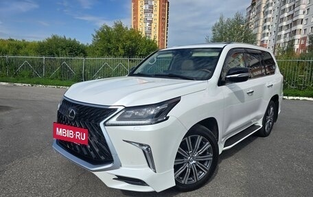 Lexus LX III, 2016 год, 7 580 000 рублей, 24 фотография