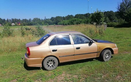 Hyundai Accent II, 2004 год, 170 000 рублей, 2 фотография