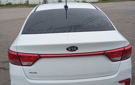 KIA Rio IV, 2018 год, 1 050 000 рублей, 7 фотография