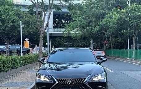 Lexus ES VII, 2021 год, 2 800 000 рублей, 2 фотография