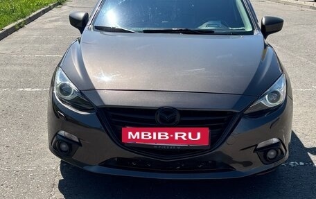 Mazda 3, 2014 год, 1 250 000 рублей, 2 фотография