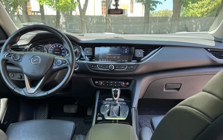 Opel Insignia II рестайлинг, 2018 год, 2 550 000 рублей, 10 фотография