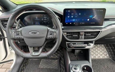 Ford Focus IV, 2021 год, 1 625 100 рублей, 18 фотография