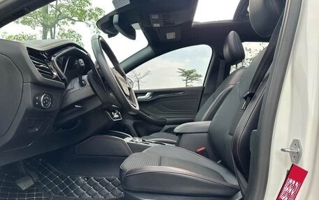 Ford Focus IV, 2021 год, 1 625 100 рублей, 21 фотография