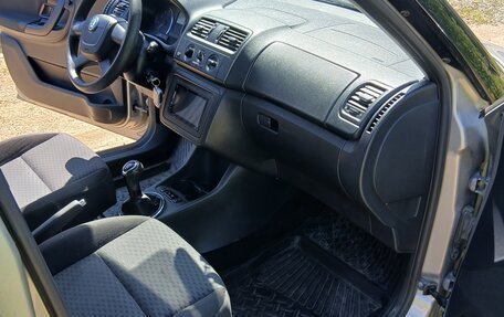 Skoda Fabia II, 2012 год, 700 000 рублей, 8 фотография