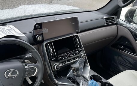 Lexus LX, 2025 год, 19 000 000 рублей, 11 фотография