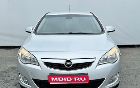 Opel Astra J, 2011 год, 595 000 рублей, 2 фотография