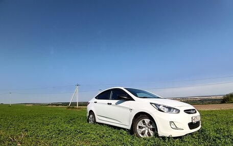 Hyundai Solaris II рестайлинг, 2014 год, 606 000 рублей, 5 фотография