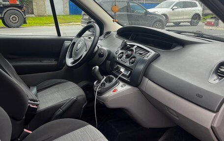 Renault Scenic III, 2004 год, 410 000 рублей, 10 фотография