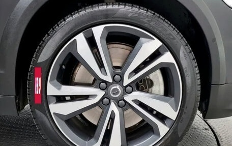 Volvo V60 Cross Country II, 2021 год, 3 851 999 рублей, 20 фотография