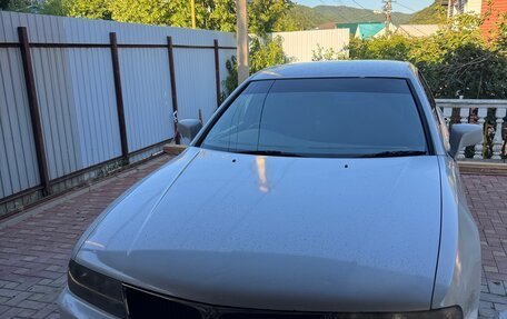 Mitsubishi Diamante II, 2000 год, 470 000 рублей, 1 фотография