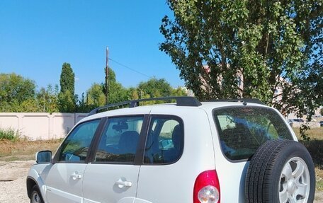 Chevrolet Niva I рестайлинг, 2012 год, 598 000 рублей, 4 фотография