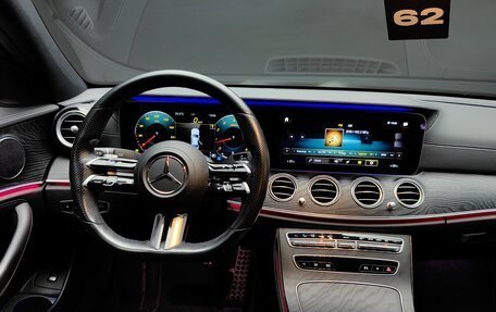 Mercedes-Benz E-Класс, 2020 год, 4 600 000 рублей, 31 фотография