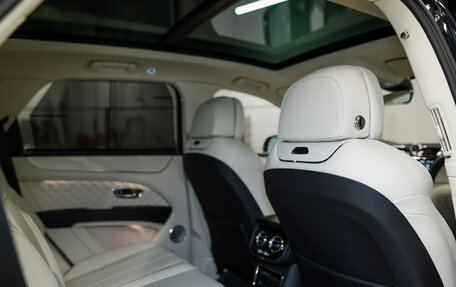 Bentley Bentayga I, 2025 год, 34 500 000 рублей, 26 фотография