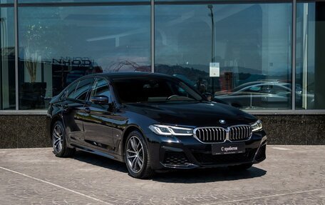 BMW 5 серия, 2021 год, 5 299 000 рублей, 5 фотография