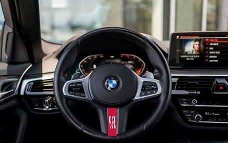 BMW 5 серия, 2021 год, 5 299 000 рублей, 12 фотография