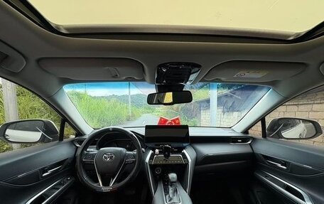 Toyota Harrier, 2024 год, 3 200 000 рублей, 7 фотография