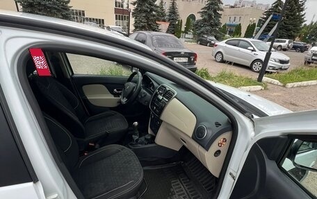 Renault Logan II, 2014 год, 750 000 рублей, 12 фотография