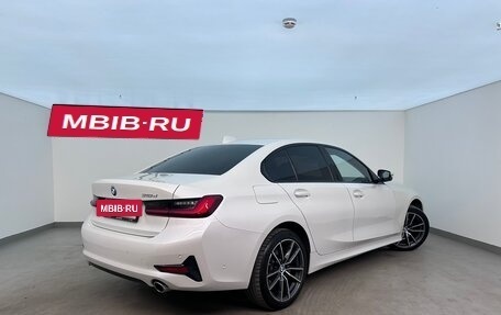 BMW 3 серия, 2020 год, 2 990 000 рублей, 2 фотография