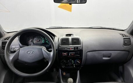 Hyundai Accent II, 2009 год, 400 000 рублей, 9 фотография