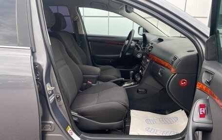 Toyota Avensis III рестайлинг, 2005 год, 797 000 рублей, 13 фотография