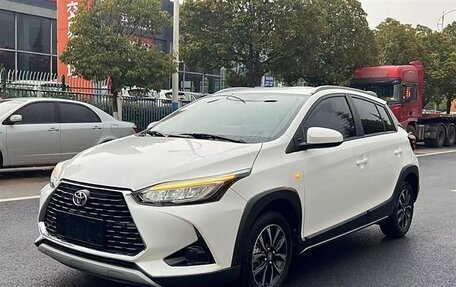 Toyota Yaris XP150 рестайлинг, 2022 год, 1 530 100 рублей, 1 фотография