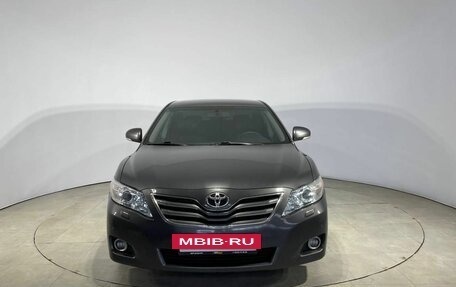 Toyota Camry, 2011 год, 1 369 000 рублей, 2 фотография
