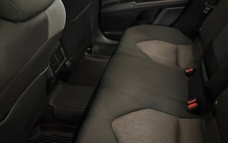 Toyota Camry, 2021 год, 2 650 000 рублей, 16 фотография