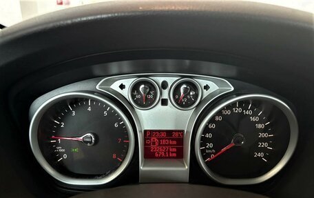 Ford Focus II рестайлинг, 2010 год, 569 000 рублей, 17 фотография