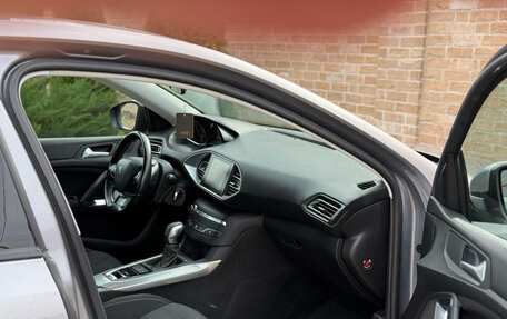 Peugeot 308 II, 2014 год, 1 050 000 рублей, 3 фотография