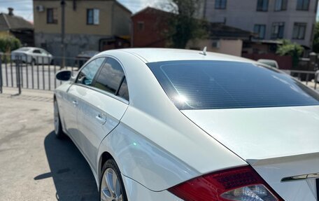 Mercedes-Benz CLS, 2007 год, 1 000 000 рублей, 2 фотография