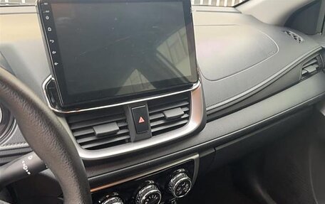 Toyota Yaris XP150 рестайлинг, 2022 год, 1 530 100 рублей, 13 фотография