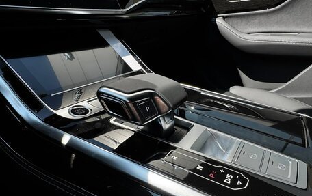 Audi Q7, 2025 год, 12 190 000 рублей, 35 фотография
