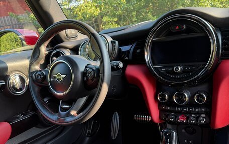 MINI Hatch, 2020 год, 3 750 000 рублей, 21 фотография