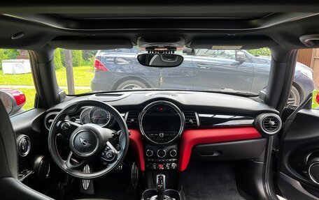 MINI Hatch, 2020 год, 3 750 000 рублей, 29 фотография