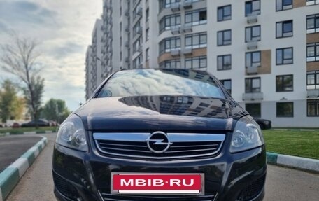 Opel Zafira B, 2012 год, 830 000 рублей, 18 фотография