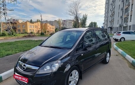 Opel Zafira B, 2012 год, 830 000 рублей, 28 фотография