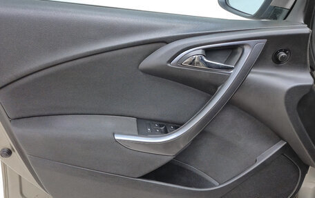 Opel Astra J, 2013 год, 840 000 рублей, 8 фотография