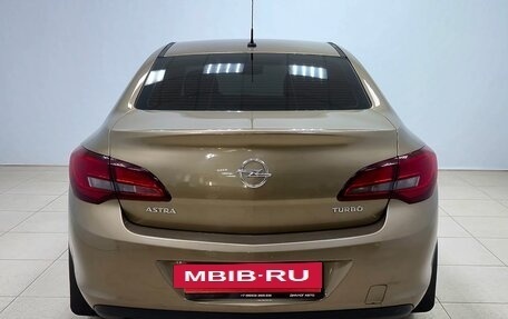 Opel Astra J, 2013 год, 840 000 рублей, 5 фотография